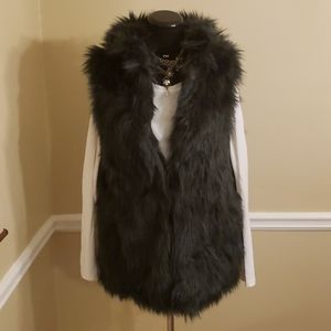 Ann Taylor Loft Faux Fur vest sz M/L
